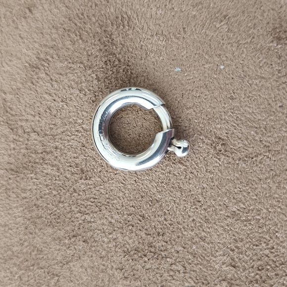 TIFFANY & CO. Vintage Large Authentic CLASP RING - Picture 2 of 2